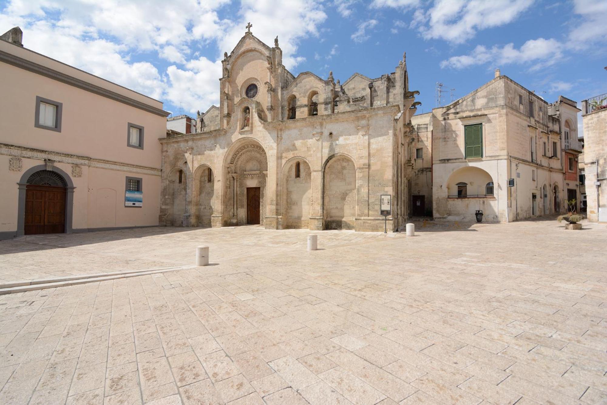 16Sassi Apartment Matera Bagian luar foto