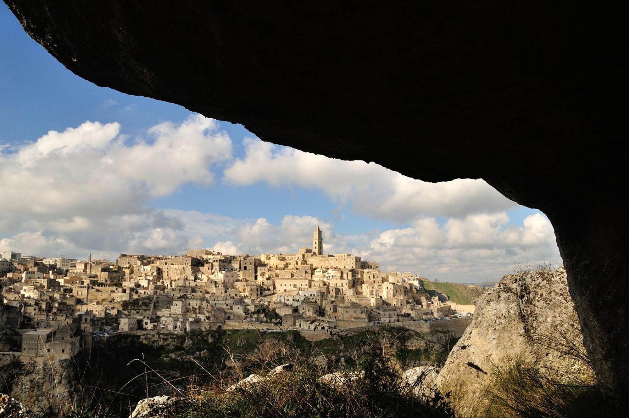 16Sassi Apartment Matera Bagian luar foto